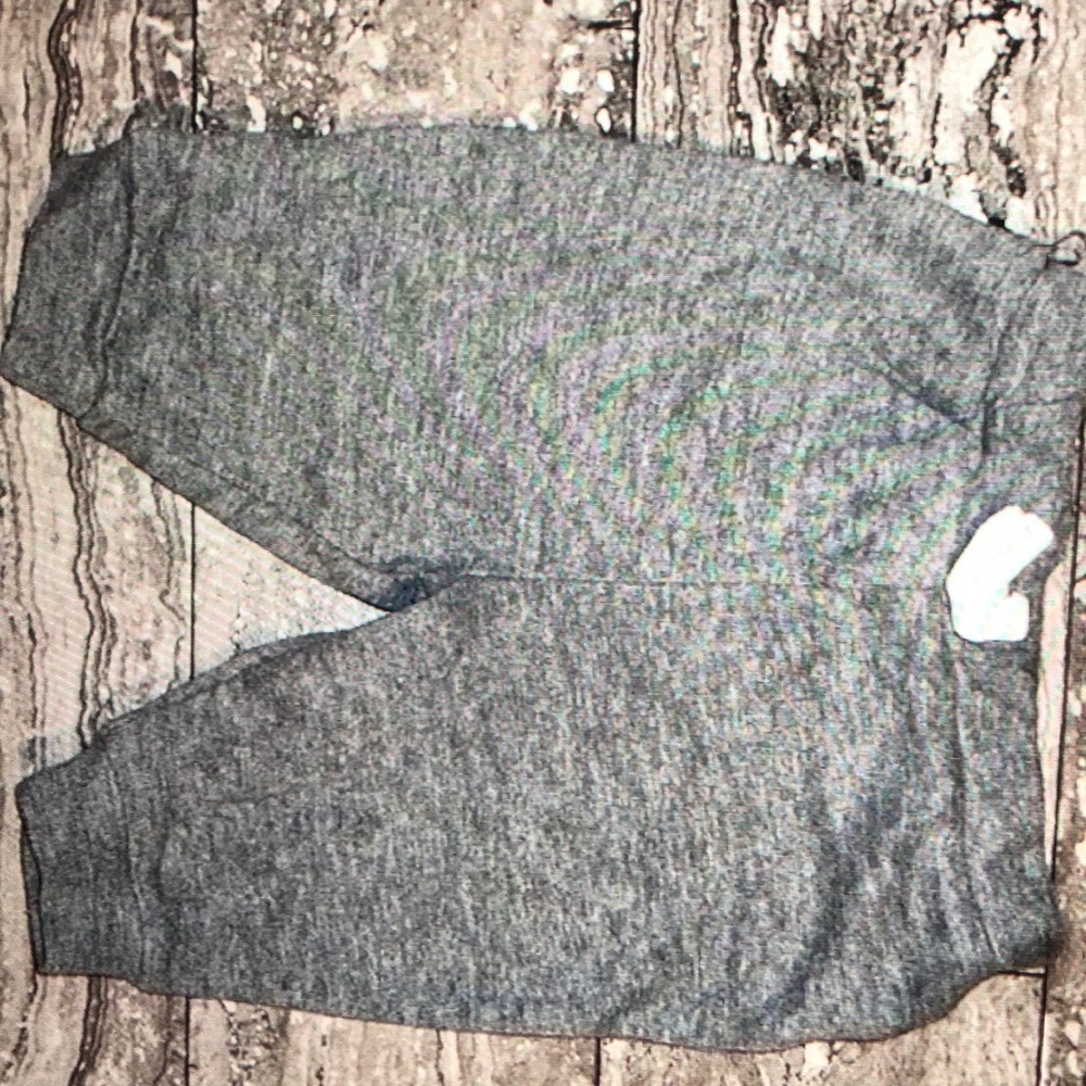 Gray jeggers NWT